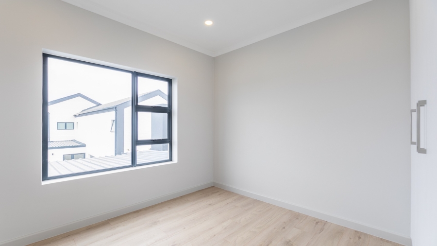 4 Bedroom Property for Sale in Sandown Western Cape